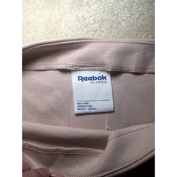 Reebok Classic Cropped Top I Pink | L (16-18) - Picture 3 of 5